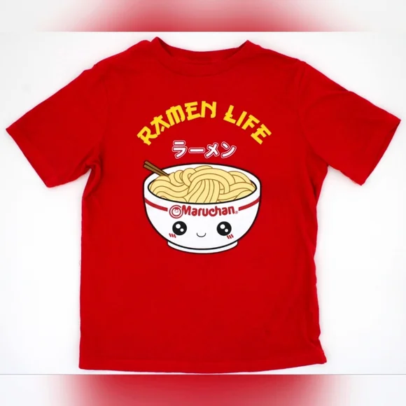 Boys Size 8 Graphic T-Shirt Bundle (4 Tees) - Picture 4 of 9